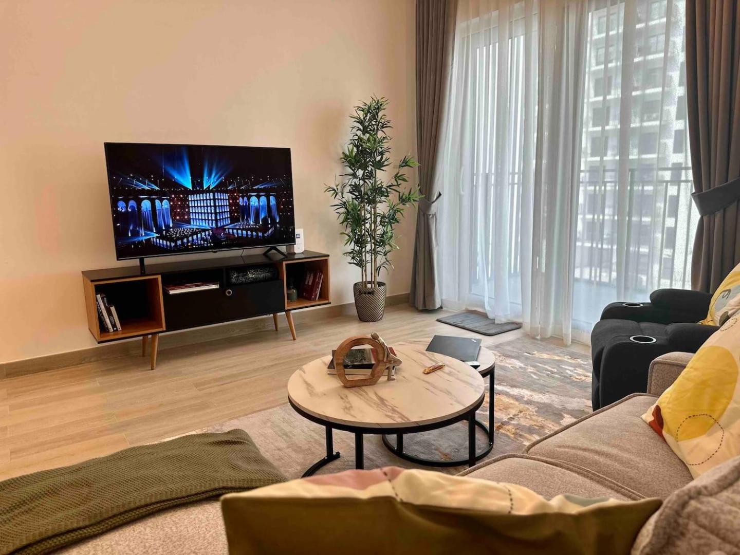 Yas & Ferrari World 1br Waterfront Gym Holiday home